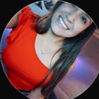 Voz Conversacional Latina