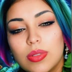 فتاه رومانسيه