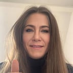 Jennnifer Aniston 