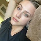 Lili Reinhart 