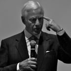 Brian Tracy (Realista)