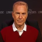 Kevin Costner indoor 