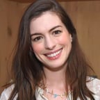 Anne Hathaway 