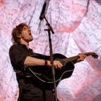 Dean Lewis 