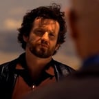 Hombre que habla con Walter White