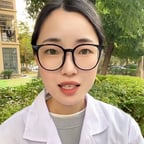 跑量眼睛医生女