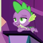 Spike (My Little Pony) En Español Latino