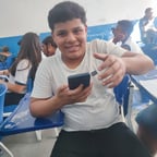 Contador de Histórias Vibrante