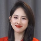 02.03-长发女-美旗