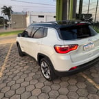 Voz Masculina Amigável