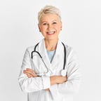 CLARINHA - MÉDICA EXPERIENTE ENG 