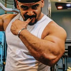 عمرو عبد الجليل