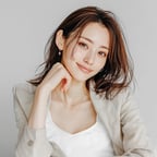 女性アナウンス