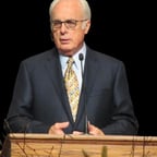 John MacArthur 