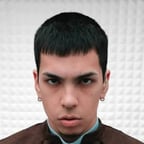 Milo j (conversando)