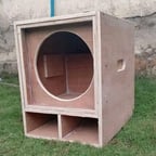 Pria Indonesia Bersemangat