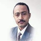 المذيع يحي علاو