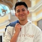 Patricio lago (Locutor De Nickelodeon y Nick jr)