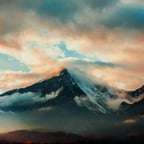 Комментатор