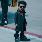 Voz Oscura y Misteriosa