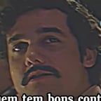 Voz Conversacional Masculina