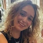 Анна Лушкаревич (Аня Лулу)