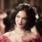 Voz Conversacional Amigable