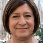 Voz Conversacional Masculina