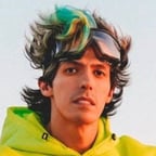 Voz Conversacional Clara