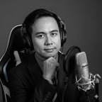 Lively Filipino Host - Pinoy DJ 