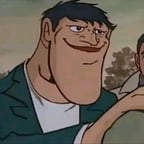 Voz de hombre amigable 