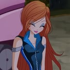 Bloom (World Of Winx Temporada 1 y 2)