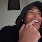 Voz Masculina Reflexiva