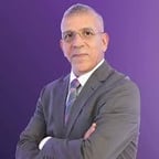 المعلق حفيظ دراجي