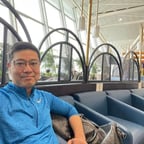 활기찬 다정한 청년