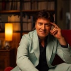 Friendly Music Announcer