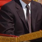 Диктор с низким тембром