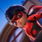 صوت فتاة حيوية