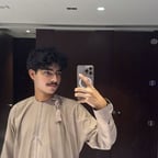 رجل عربي مسن