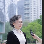 优雅知性老奶