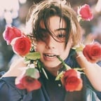 Voz Masculina Dinámica