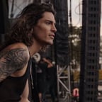 Jon Dretto Passionate Guitarist