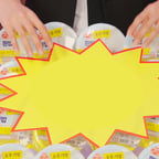 韩国超市年轻女