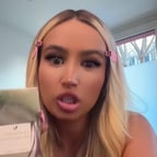 voix de fille des réseaux en bref TANA