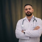 صوت عربي واضح صوت اديب