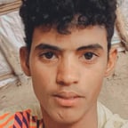 محمد عاشق برشلونة العمري يتقدم إلى ميسي 