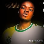 Voix Chantante Chaleureuse