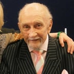 Roy Dotrice