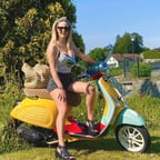 Freundliche Deutsche Stimme