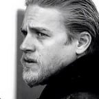 Charlie hunnam 
